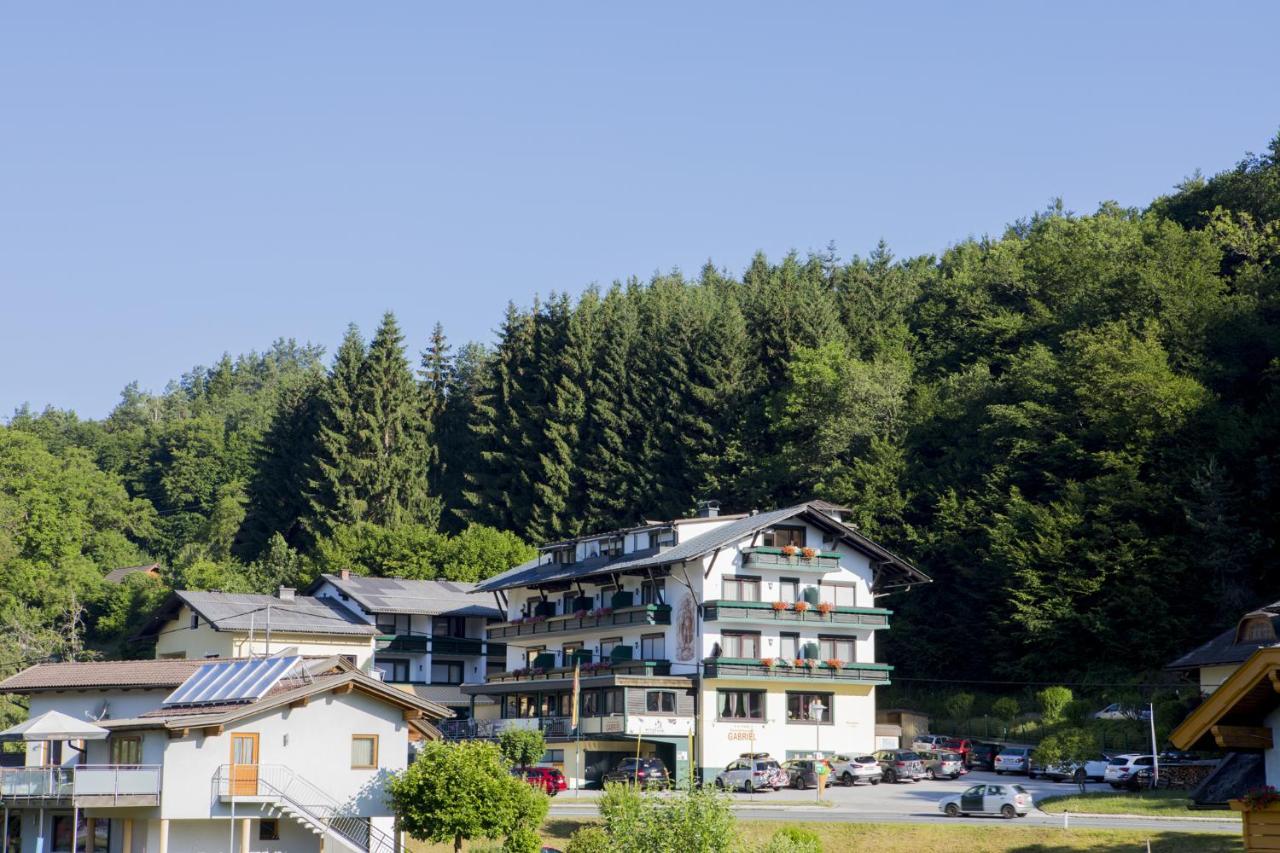 Hotel Ferienwohnungen Gabriel Keutschach am See Kültér fotó